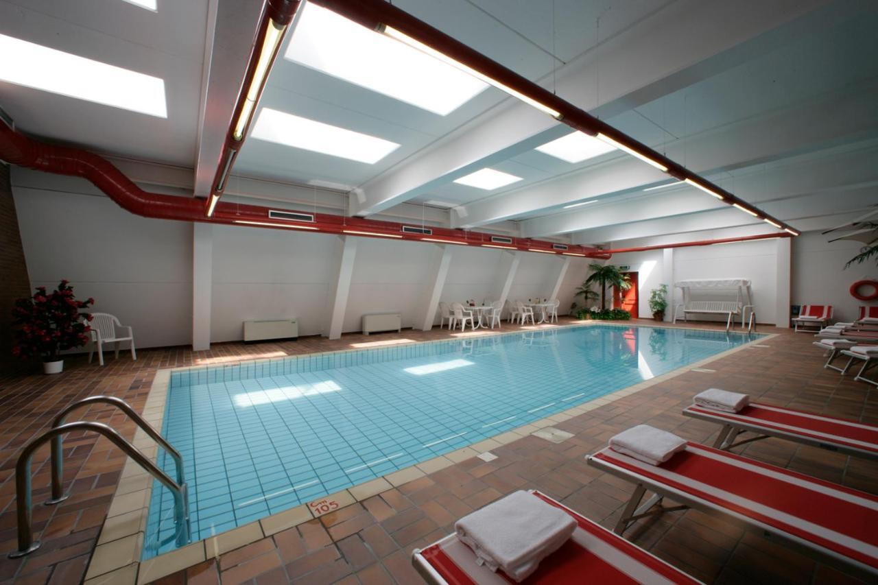 Hotel Garni Gonzaga Canazei Zewnętrze zdjęcie
